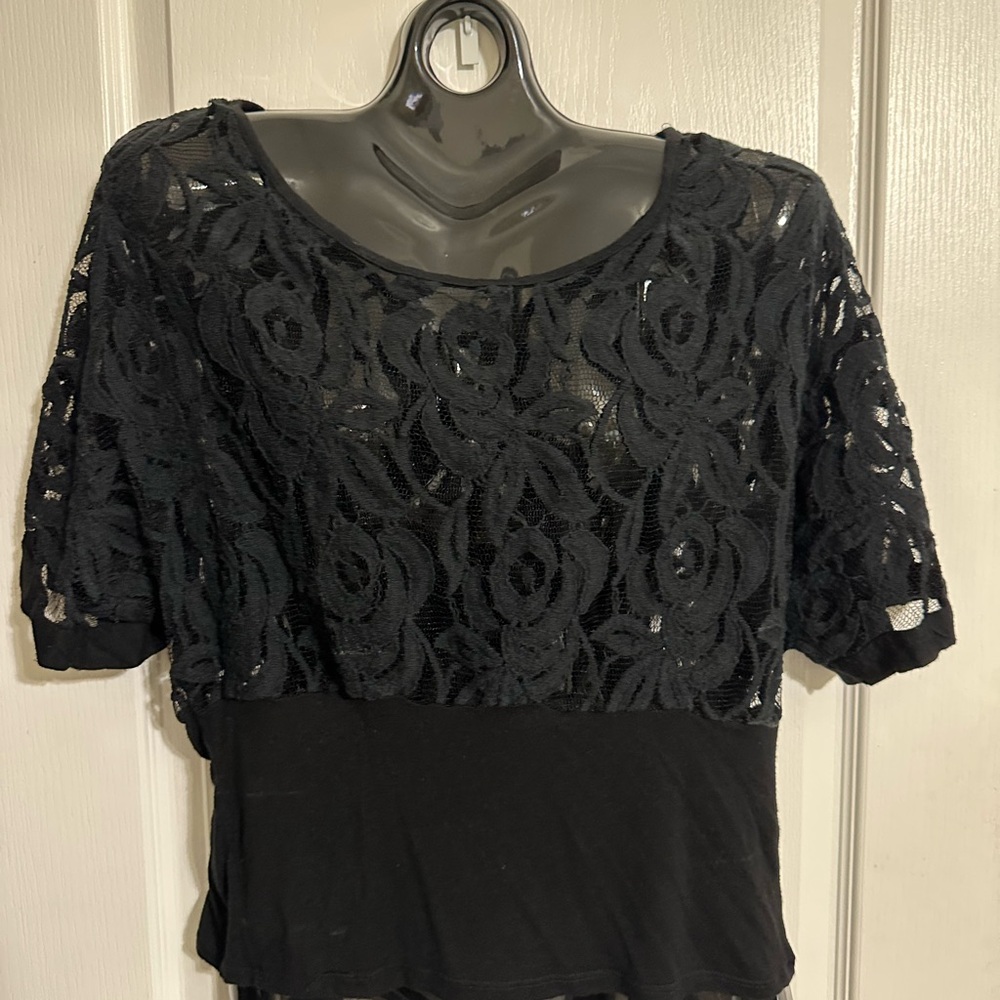 Elegant Black Lace Women's Top